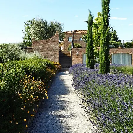 カントリーハウス La Fiorita コルトーナ